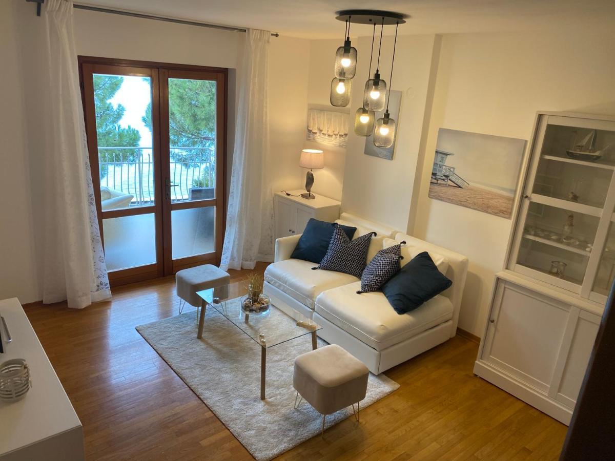 Apartment Mit Meerblick Am Strand Costa Azzura Grado Exterior photo